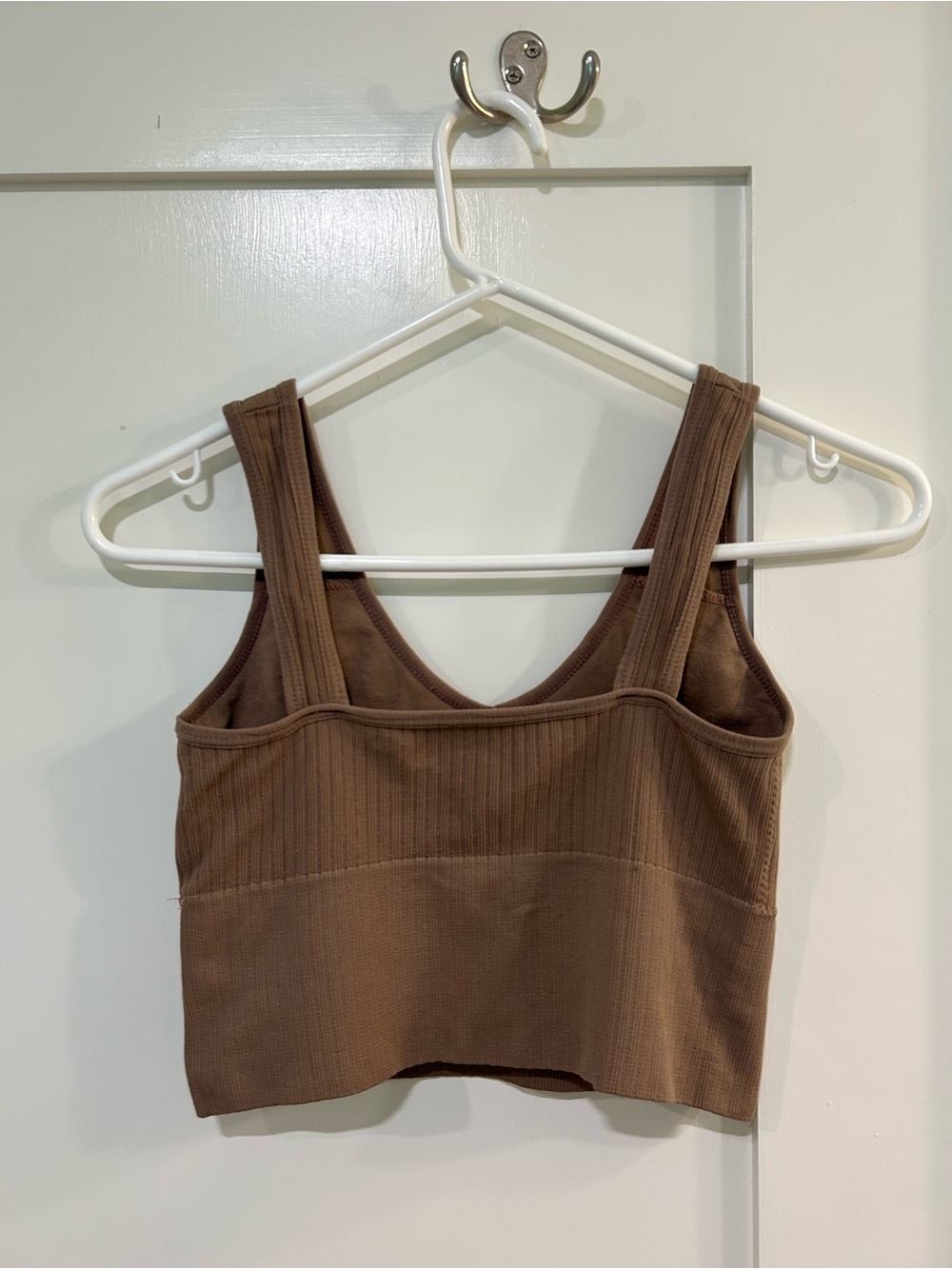 Brown Ribbed Workout Crop Top Size Small - Picture 2 of 2